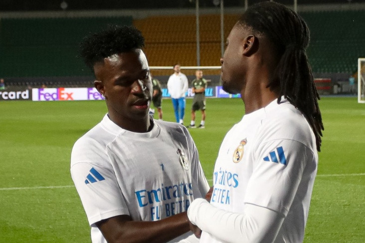 Vinisius Junior baş məşqçiyə görə "Real"la müqaviləni uzatmaq istəmir