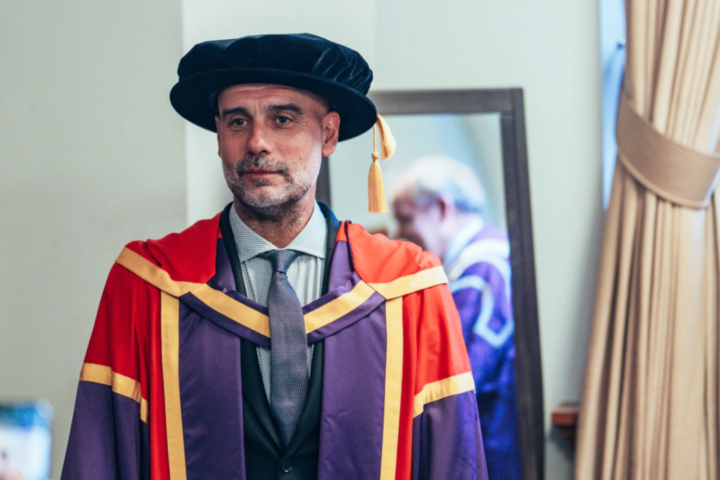 Pep Qvardiola fəxri doktor adına layiq görüldü