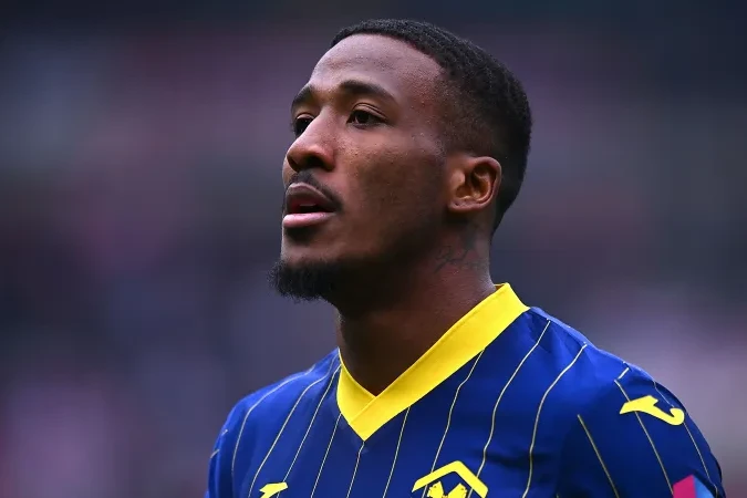 İtaliya çempionatının ən sürətli futbolçusu İngiltərə klubuna transfer oldu