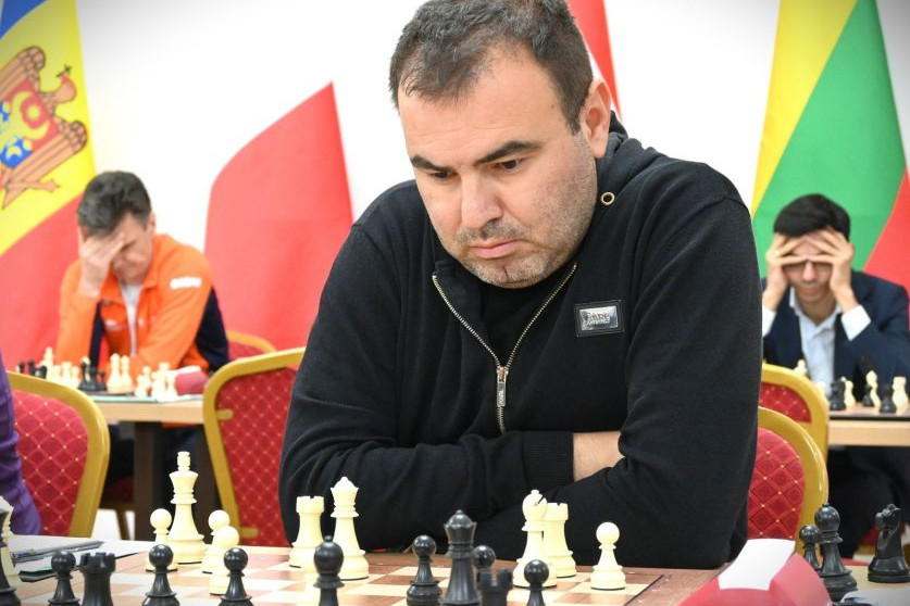 Kişi şahmatçılarımız qitə çempionu ola biləcək?