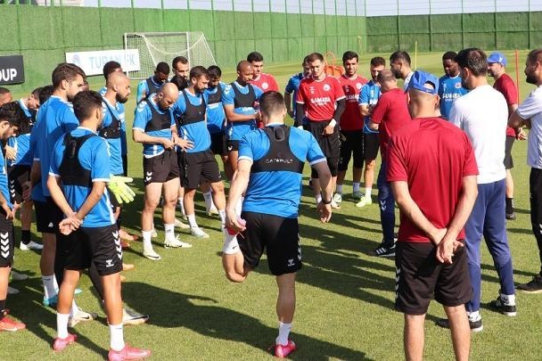 "Araz-Naxçıvan" "Trabzonspor"a qarşı
