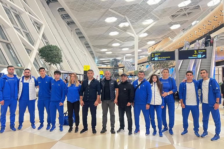 Azərbaycan karateçiləri Parisə yola düşüb