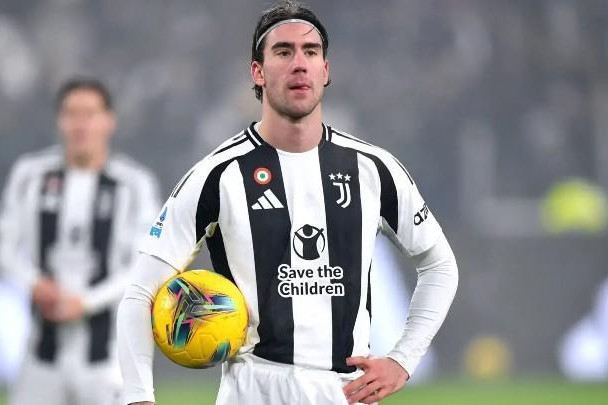 “Yuventus”un hücumçusu mövsümü erkən başa vurdu