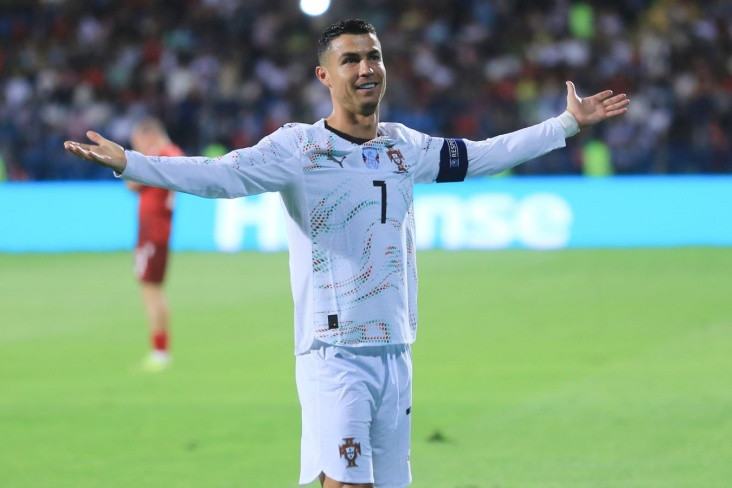 2025-ci ilin ən çox qazanan futbolçuları