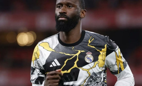 "Qalatasaray" "Real"ın müdafiəçisi ilə maraqlanır