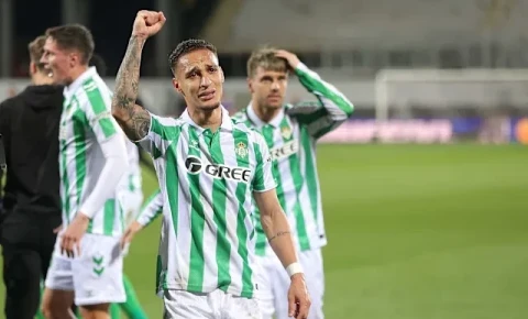 Antoni "Betis"lə vidalaşıb