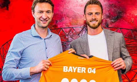 Niderland millisinin üzvü "Bayer"də - RƏSMİ