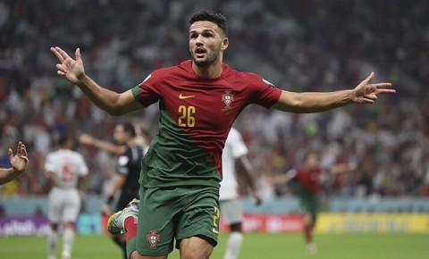 “Milan” PSJ-nin hücumçusu ilə danışıqlara başlayıb