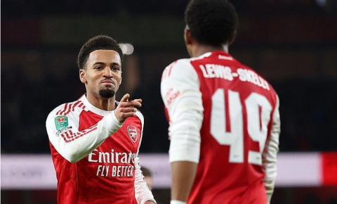 "Arsenal" komandası rekordunu təkrarlayıb