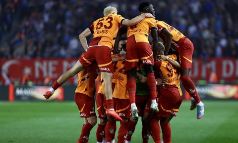 “Qalatasaray” tarixə düşəcək