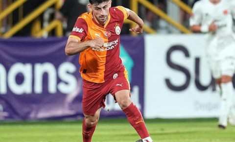 "Qalatasaray"ın təklifini qəbul etmədi