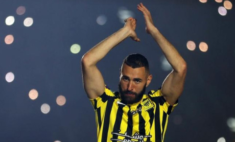 “Əl-İttihad” Benzemanı gözlətməyə davam edir