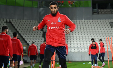 Ayxan Abbasov müdafiəçinin xidmətindən istifadə edə bilməyəcək