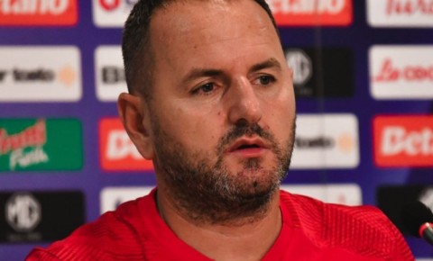 "Şkendiya"nın baş məşqçisi: "Qarabağ"a mütləq hörmət etməliyik"