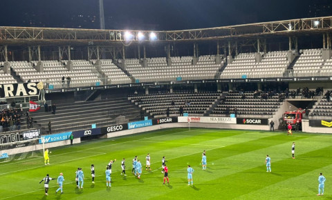 "Neftçi" hesabı açdı