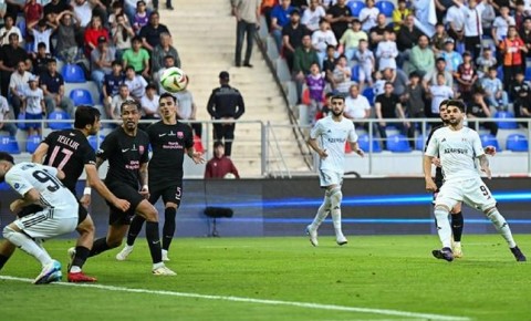 Tarixə düşən final