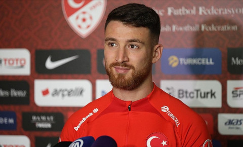 Türkiyə millisinin üzvü "Qalatasaray"a keçə bilər