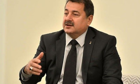 Vaqif Sadıqov: "İmişli"nin orta sıralarda yer alması belə çətin olacaq"