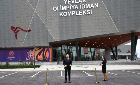 Ölkə Başçısı Yevlax Olimpiya İdman Kompleksinin açılışında iştirak edib