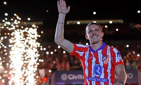 “Nyukasl” “Atletiko”nun ingilis futbolçusuna “elçi” düşüb