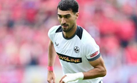 Mahir Emreliyə iki ölkədən maraq