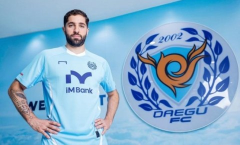 Azərbaycan klubundan ayrıldı, Cənubi Koreyada oynayacaq