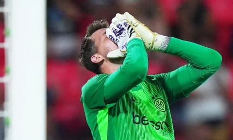 Adam vuran "İnter"in qolkiperi psixoloq yanına gedəcək