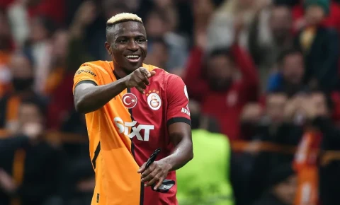 “Qalatasaray” “Napoli” ilə razılığa gələ bilmir