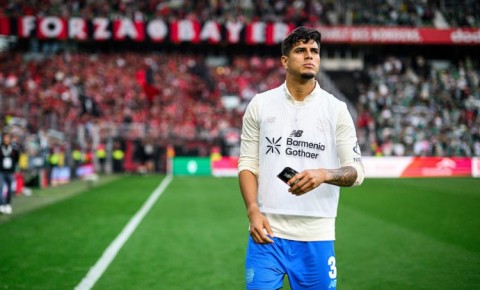 "Bayer"in müdafiəçisi "Arsenal"a keçir