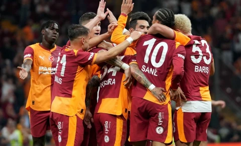 UEFA ÇL: "Qalatasaray" qalib gəlib, "Kayrat" 5 qol buraxıb