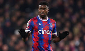 "Liverpul"  "Kristal Pelas"ın müdafiəçisinə "elçi" düşüb