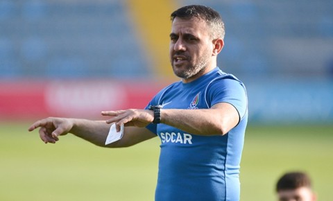 Ayxan Abbasov: "Futbolçular meydanda maksimum nəticəyə köklənməlidirlər"