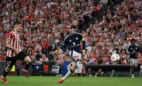 İngilis klubları finalın biraddımlığında