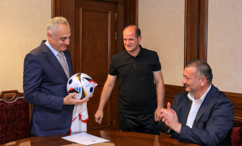 Elmar Baxşıyev: "Səfər bizə müsbət enerji ötürdü"