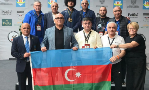 Azərbaycan ağırlıqqaldıranı Avropa birinciliyinin qalibi olub
