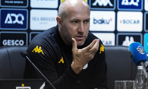 "Neftçi" Samir Abasovla yollarını ayırdı