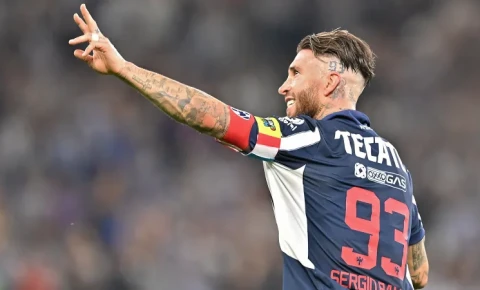 İspaniya millisinin sabiq müdafiəçisi yeni klub axtarışına çıxıb