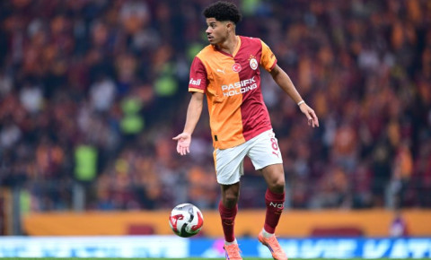 "Qalatasaray"ın yarımmüdafiəçisi İngiltərəyə qayıda bilər