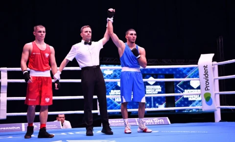 Azərbaycan boksçusu doğum günündə Avropa çempionatının yarımfinalına vəsiqə qazanıb