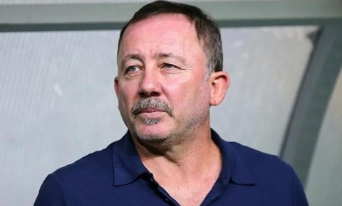 "Beşiktaş"ın yeni baş məşqçisi müəyyənləşdi