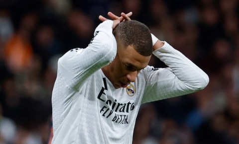 Kilian Mbappe xəstəxanaya yerləşdirilib
