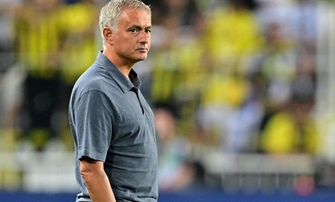 Mourinyo: “Fənərbağça”da qalacağam”