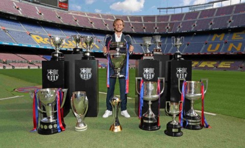 "Zirə"nin rəqibinin məşhur futbolçusu karyerasını başa vurdu