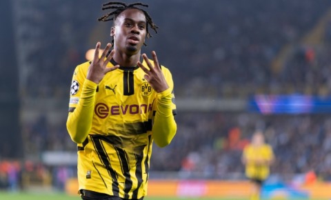“Bavariya” 20 yaşlı futbolçuya görə 64 milyon təklif edir