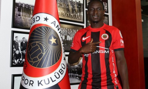 "Qarabağ"ın rəqibinin futbolçusu Türkiyə klubuna keçdi - RƏSMİ