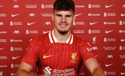 "Liverpul" 40 milyon funt-sterlinqə müdafiəçi transfer etdi - RƏSMİ