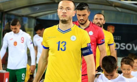 "Napoli"nin müdafiəçisi "Qalatasaray"ın hədəfində