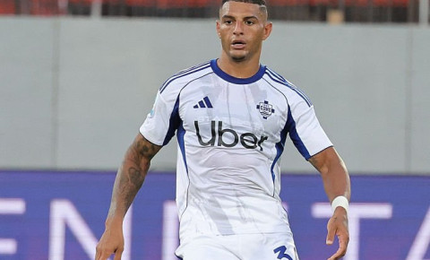 İtaliya klubu "Fənərbaxça"nın müdafiəçisi ilə bağlı qərar verdi