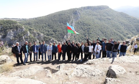 Vüqar Həşimov Memorialının iştirakçılarına Şuşada tur təşkil olunub