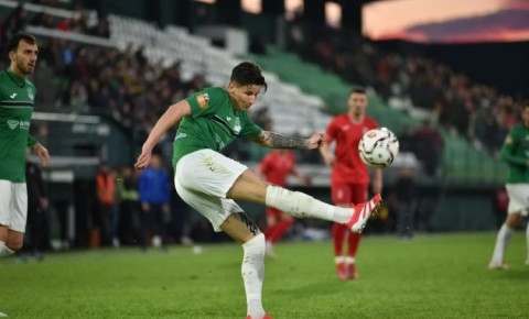 Millimizin üzvü oynamadı, komandası məğlub oldu